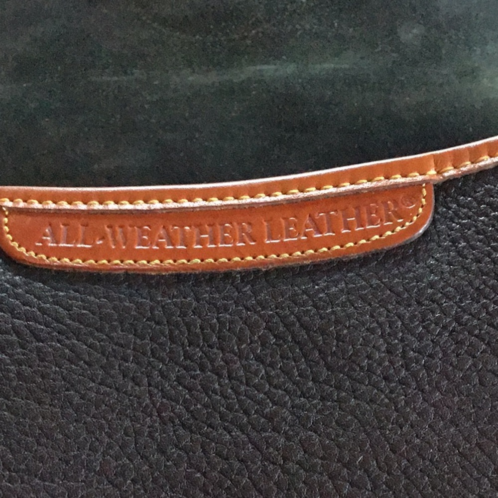EUC Dooney & Bourke Handbag - Picture 3 of 10